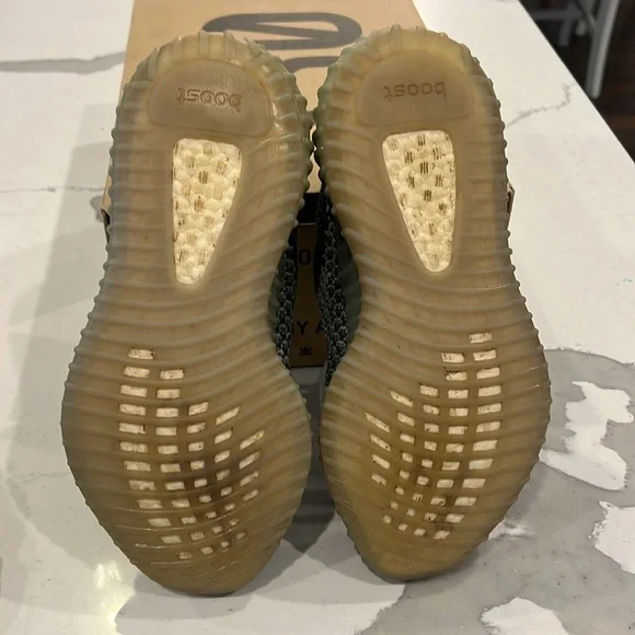 Yeezy boost 350 v2 ash blue size 7